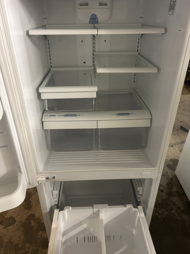 Frigidaire Lg Ldn20718Sw/ 02 – Image 2
