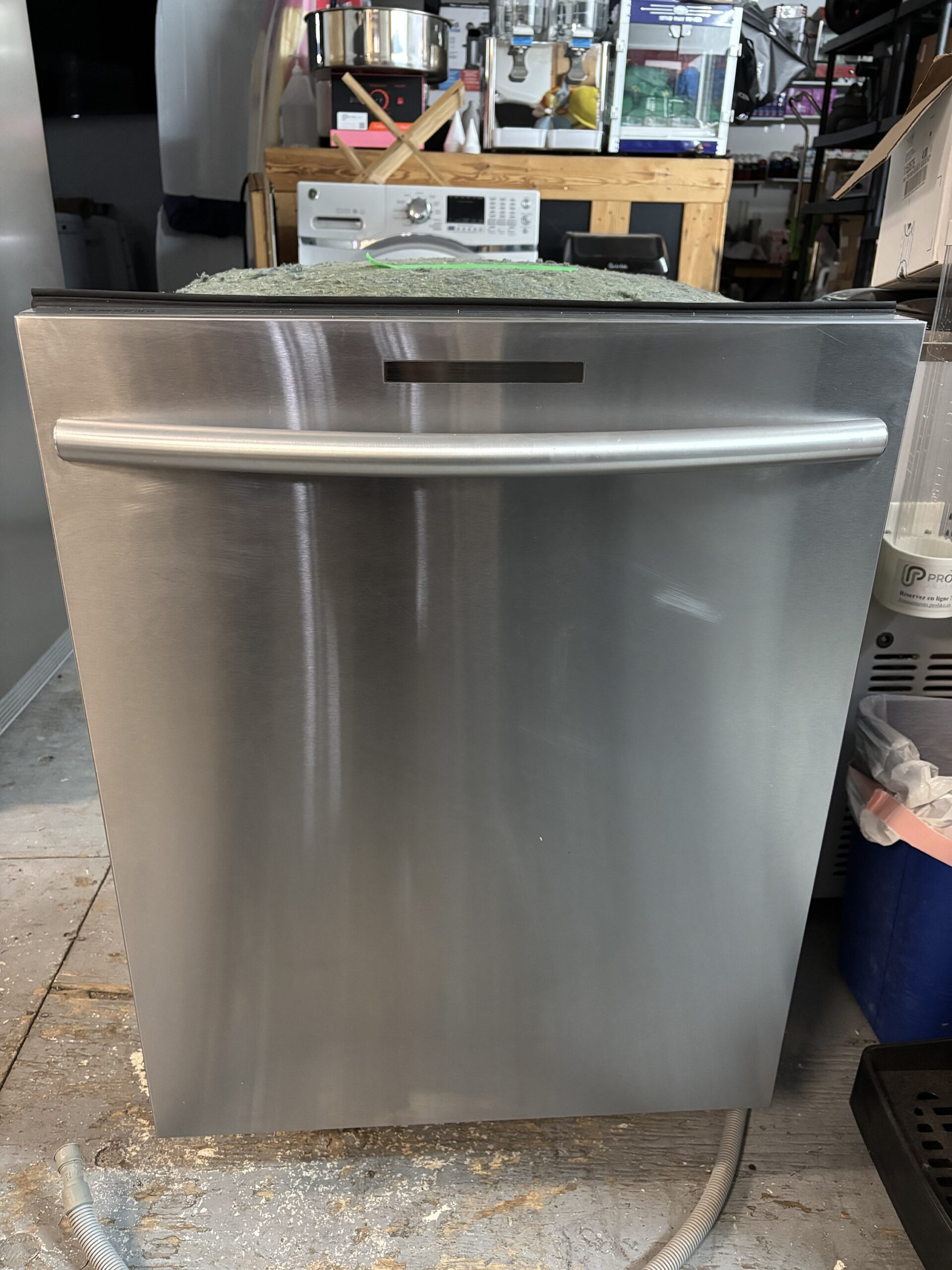 Lave-vaisselle Samsung DW80F800UWS – Inox – 44 dB – Encastrable 24 po – Image 3