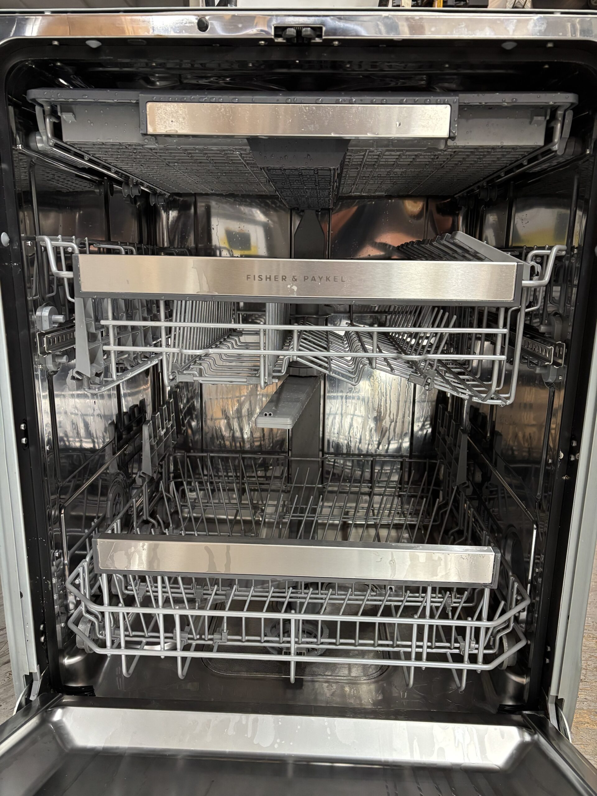Lave-vaisselle Fisher & Paykel DW24UNT4X2 – Inox – Silencieux (Open Box) – Image 4